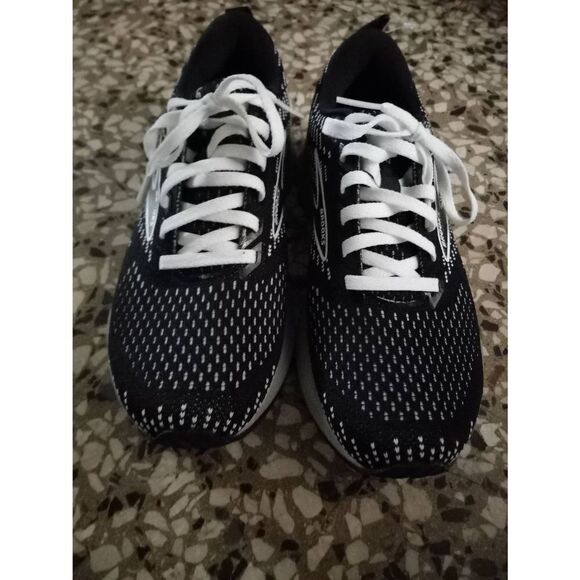 Levitate DNA sneaks  - Picture 1 of 9